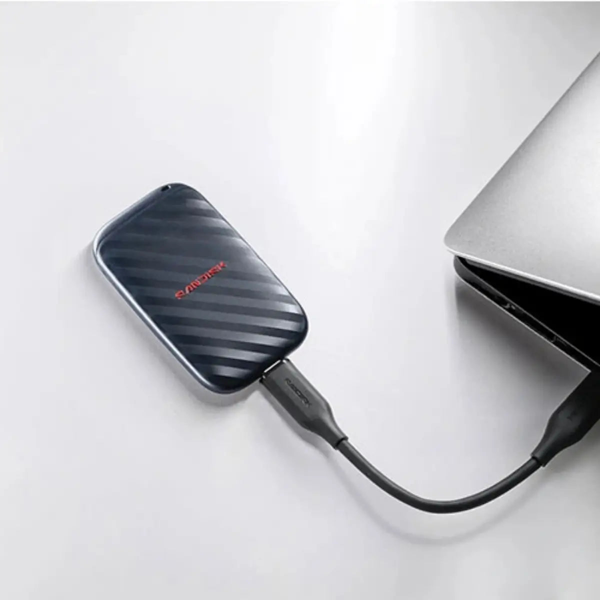 SanDisk E10 1TB Portable SSD | USB 3.2 Gen 2 | USB Type-C | Up to 600MB/s Read Speed | 2-Metre Drop Protection | Compact Design